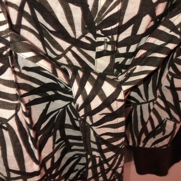 Saks Fifth Avenue Threads 2-piece linen set. - Picture 4 of 8